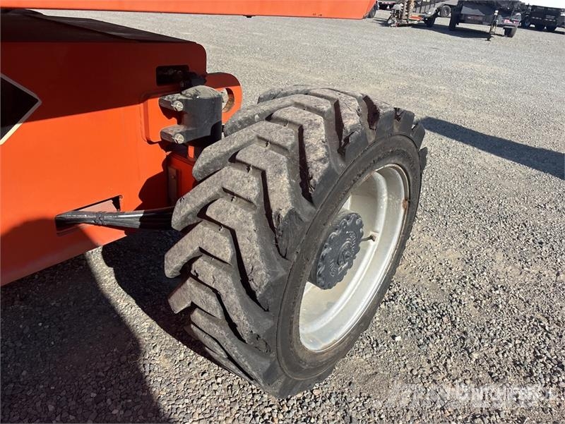 JLG 800S 2WD Diesel Telescopic Boom Lift Teleskopbühnen
