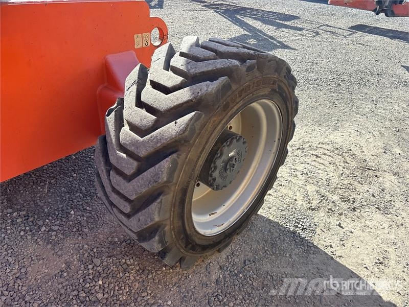 JLG 800S 2WD Diesel Telescopic Boom Lift Teleskopbühnen