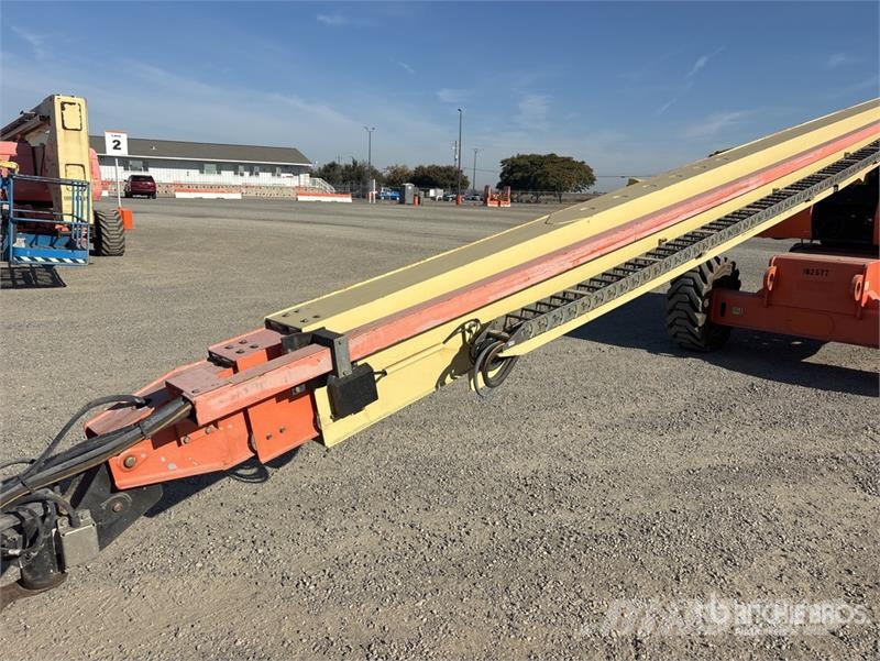 JLG 800S 4WD Diesel Telescopic Boom Lift 견인식 전동이동 리프트