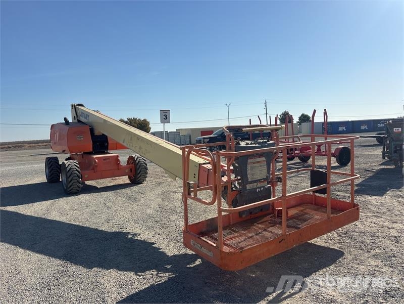 JLG 800S 4WD Diesel Telescopic Boom Lift 견인식 전동이동 리프트