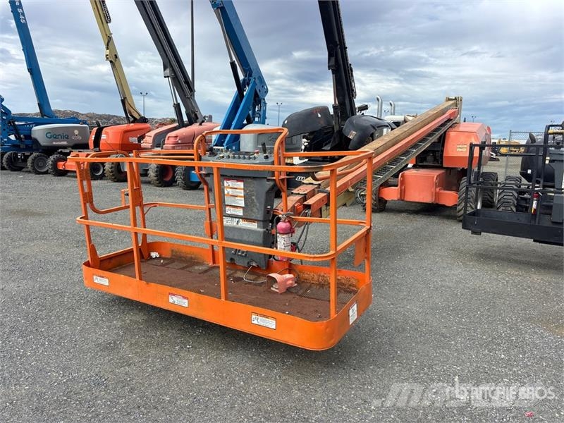 JLG 800S 4WD Telescopic Boom Lift Ανυψωτήρες με τηλεσκοπικό βραχίονα