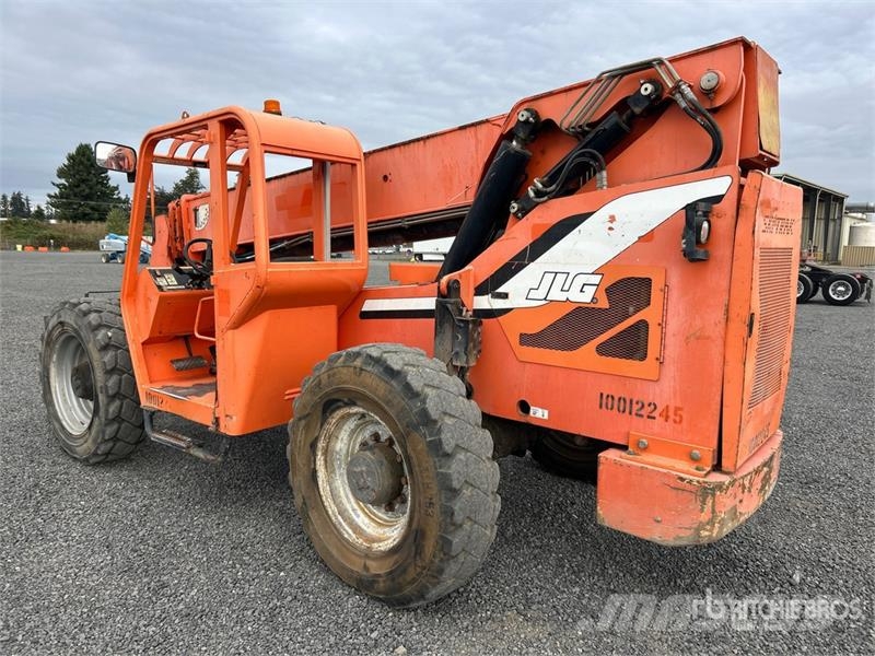 JLG 8042 Teleskopické manipulátory