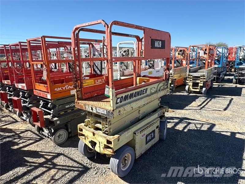 JLG CM1732 Electric Scissor Lift Plataformas tijera