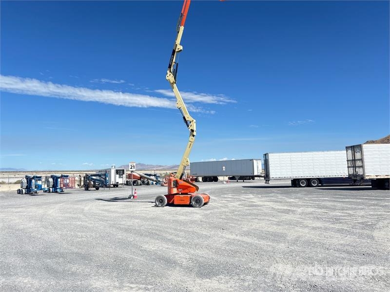 JLG E450AJ Articulating Boom Lift Gelenkteleskoparbeitsbühnen