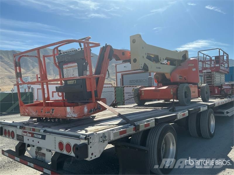 JLG E450AJ Articulating Boom Lift Gelenkteleskoparbeitsbühnen