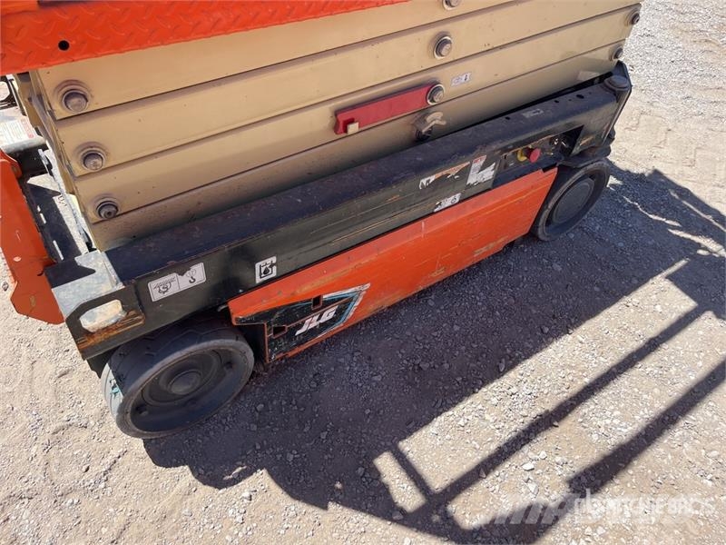 JLG ES1932 Electric Scissor Lift (Inoperable) 剪式升降機