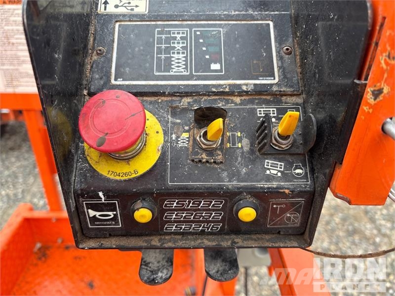 JLG ES1932 Electric Scissor Lift Šķerveida pacēlāji