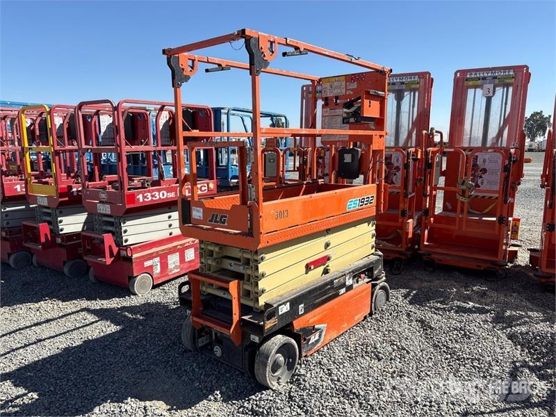 JLG ES1932 Electric Scissor Lift Scissor lifts