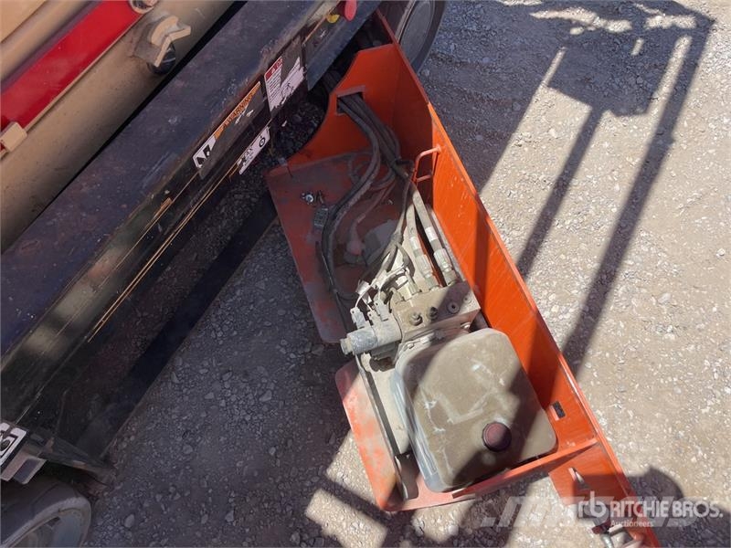JLG ES1932 Electric Scissor Lift (Inoperable) 剪式升降機