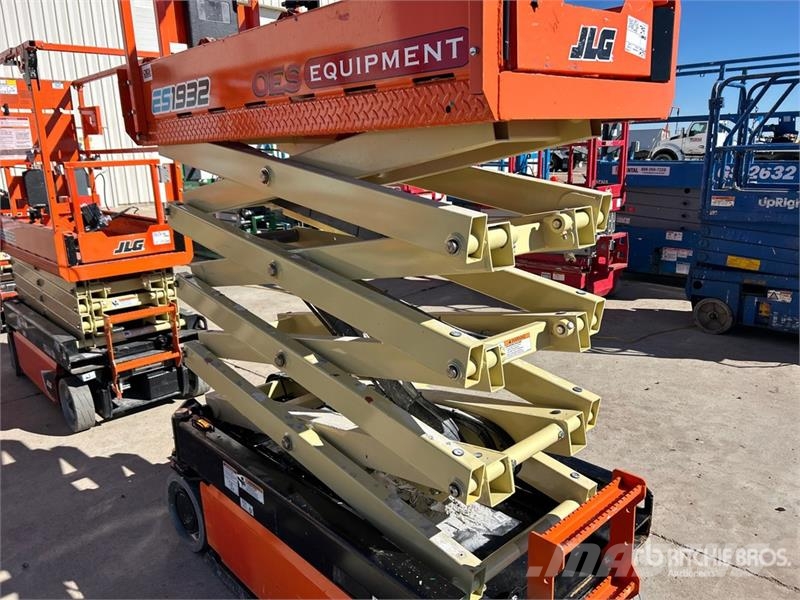 JLG ES1932 Electric Scissor Lift Scissor lifts