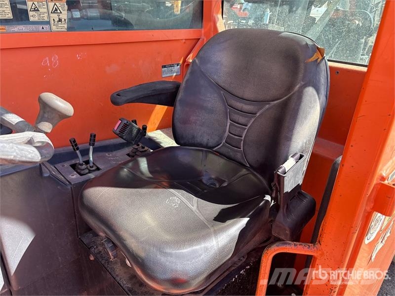 JLG G12-55A Teleskooplaadurid