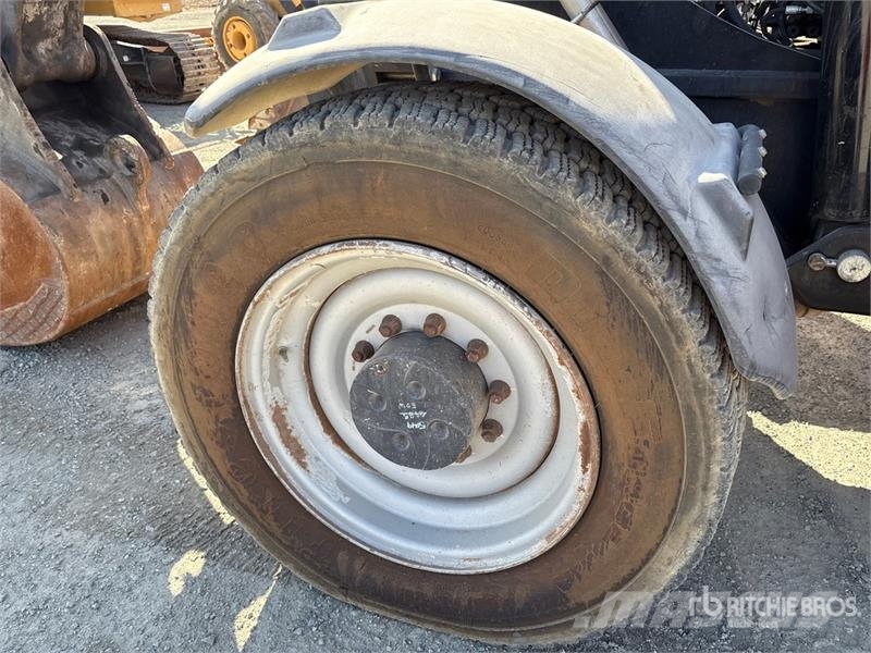 JLG G12-55A Teleskooplaadurid