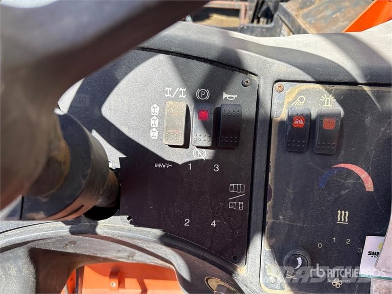 JLG G12-55A Teleskooplaadurid