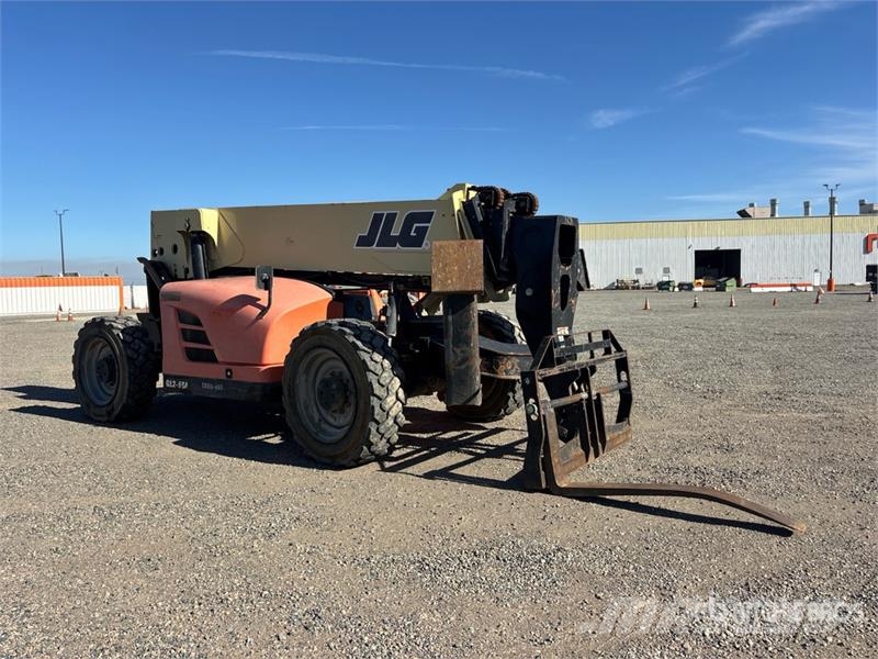JLG G12-55A Teleskoplader
