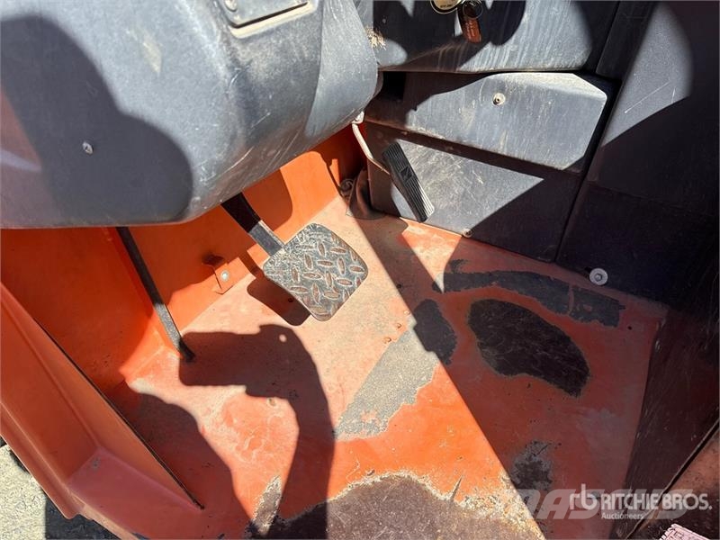 JLG G12-55A Teleskooplaadurid