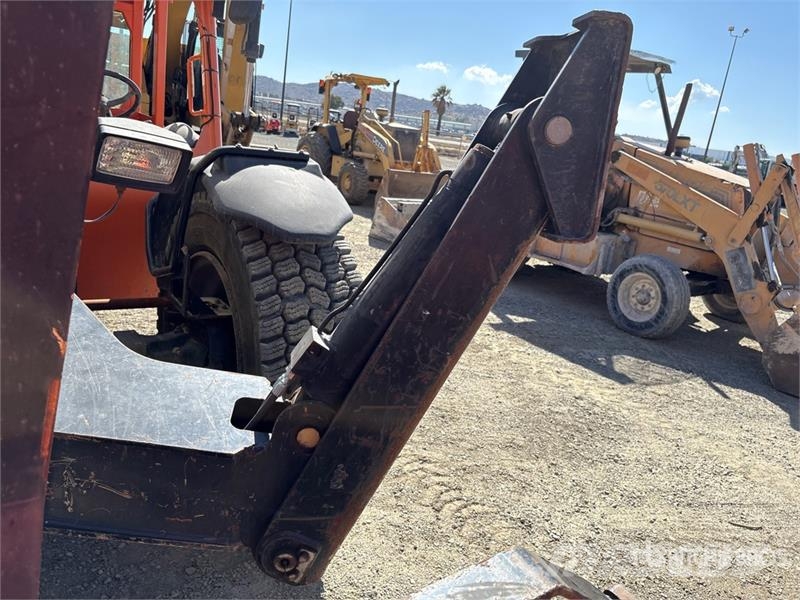 JLG G12-55A Teleskooplaadurid