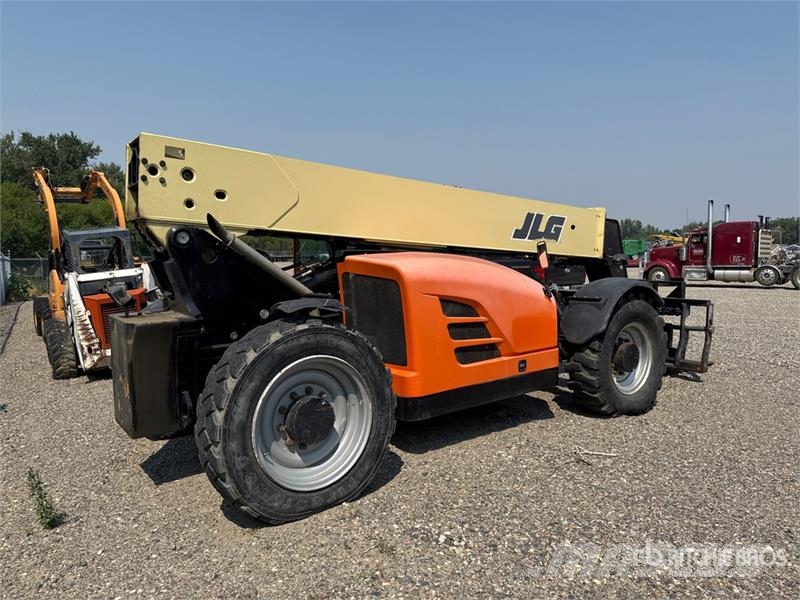 JLG G9-43 Telehandler مناولات متداخلة