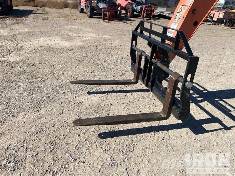 JLG G9-43A Teleskoplader