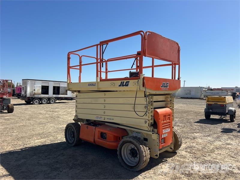 JLG M4069LE Elevadores de tesoura