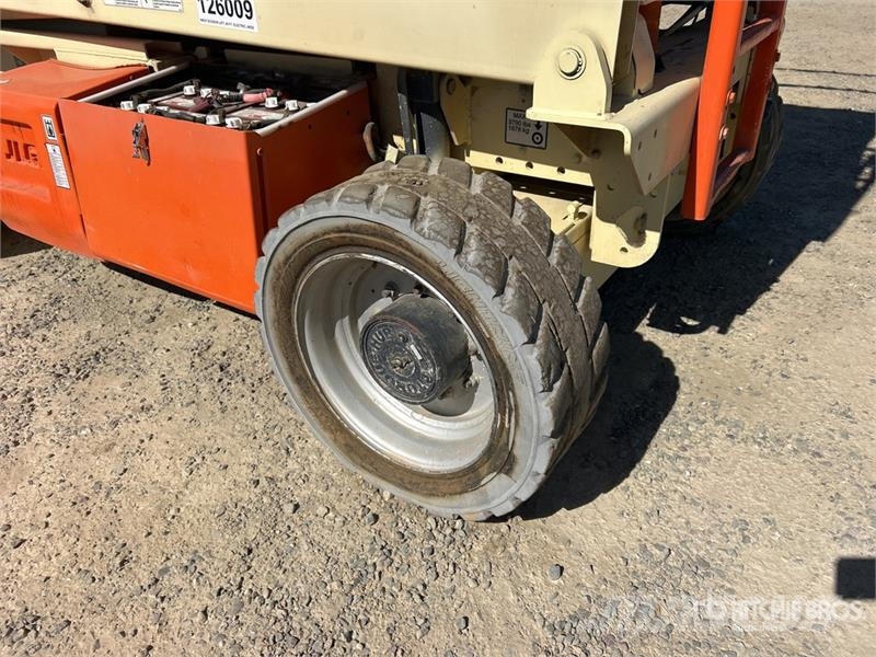 JLG M4069LE Elevadores de tesoura