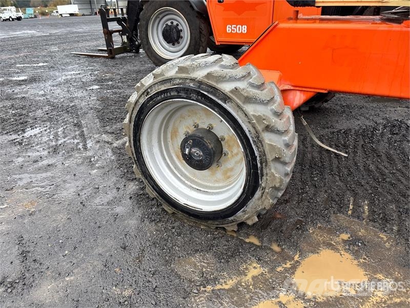 JLG M600JP 2WD Hybrid Telescopic Boom Lift 伸縮臂高空作業車