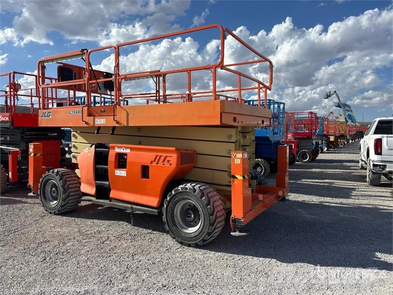 JLG RT4394 Diesel Scissor Lift Škarjaste dvižne ploščadi