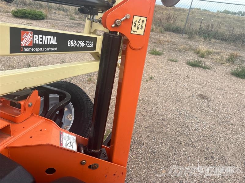 JLG T-350 Towable Lift Plataformas aéreas montadas em reboque