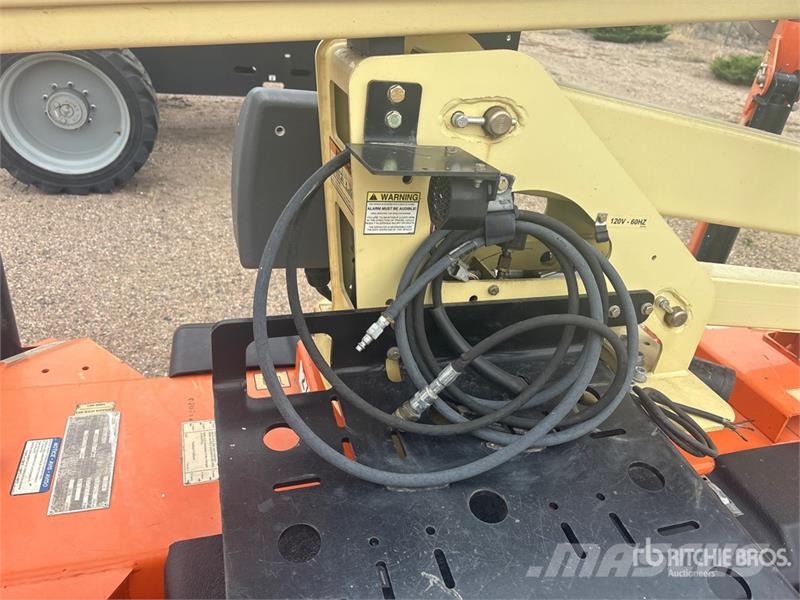 JLG T-350 Towable Lift Plataformas aéreas montadas em reboque