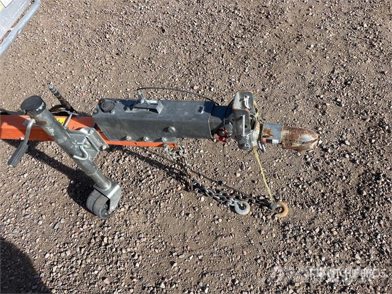 JLG T-350 Towable Lift (Inoperable) Plataformas remolcables