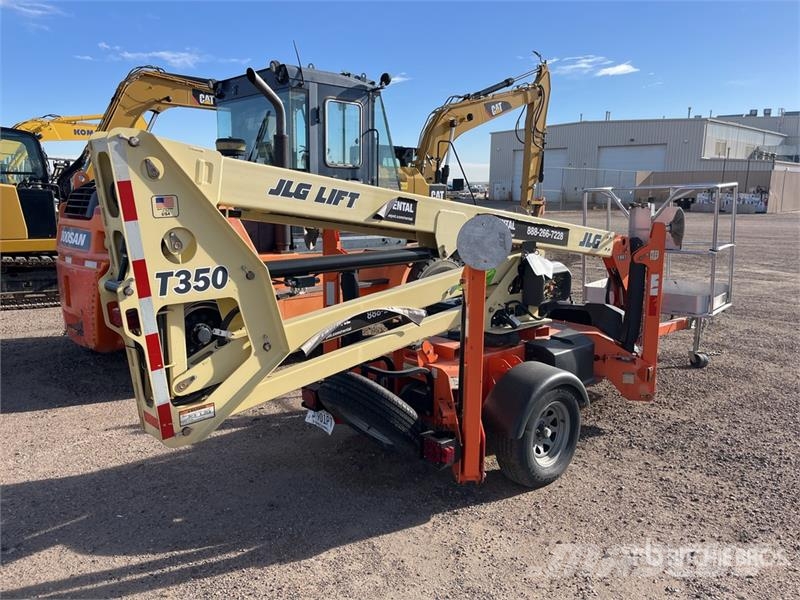 JLG T-350 Towable Lift (Inoperable) Plataformas remolcables
