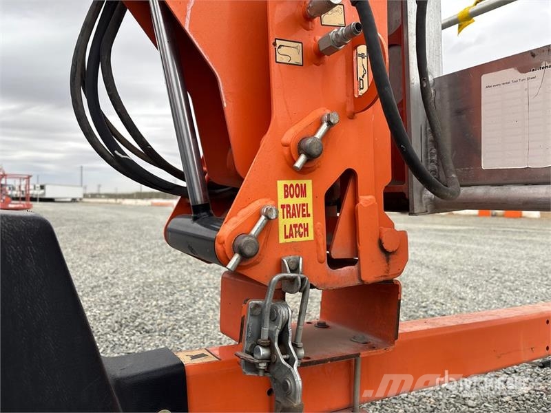 JLG T350 Towable Lift Remorque nacelle