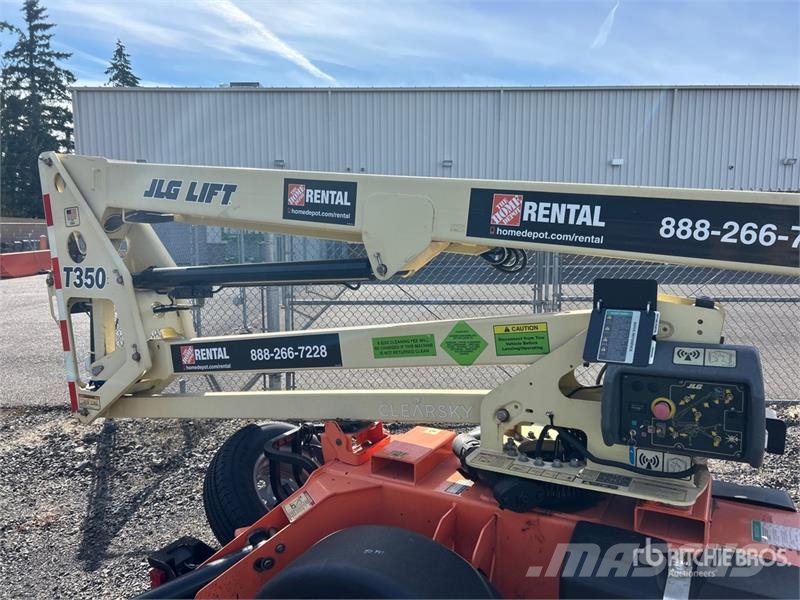 JLG T350 Towable Lift Trailer mounted aerial platforms