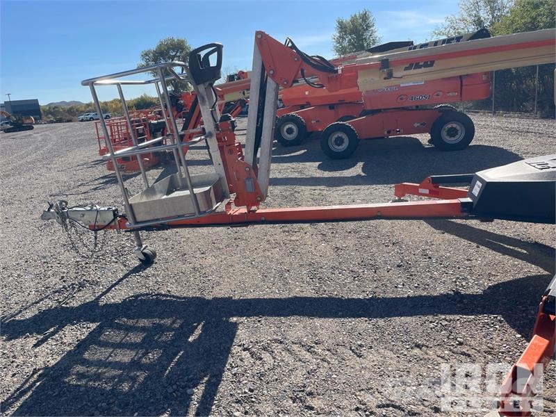 JLG T500J Plataformas aéreas montadas em reboque