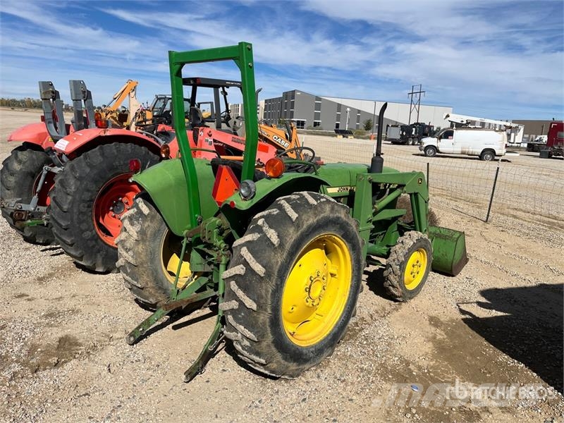 John Deere 1050E 4WD Utility Tractor (Inoperable) Kompakt traktorok