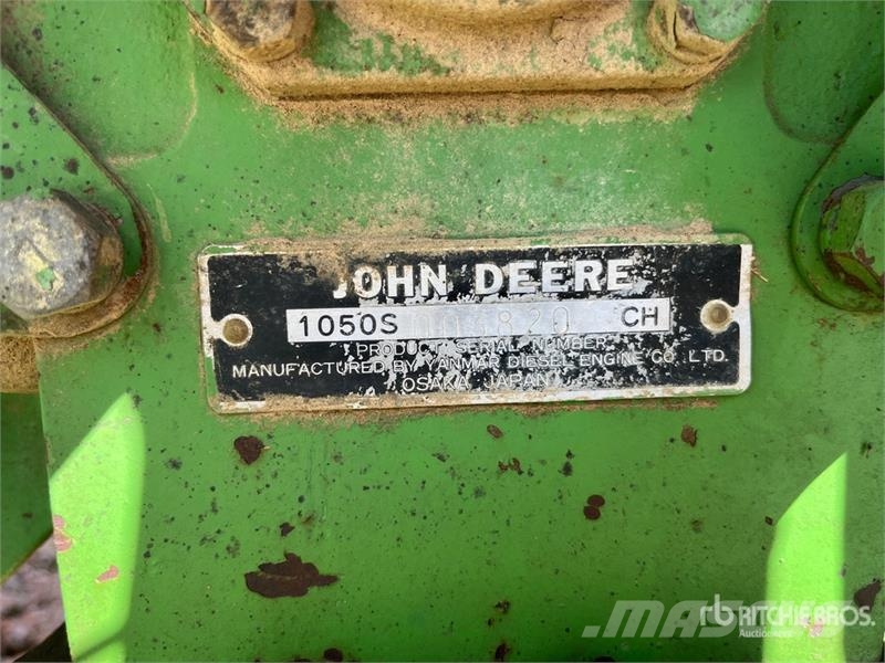 John Deere 1050E 4WD Utility Tractor (Inoperable) Kompakt traktorok
