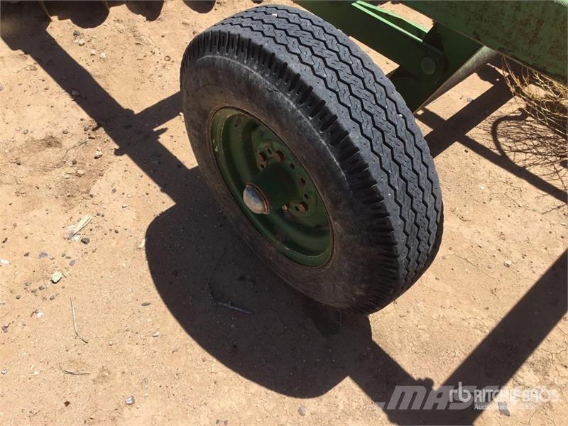 John Deere 12 ft Double Disc Kmetijstvo - drugo