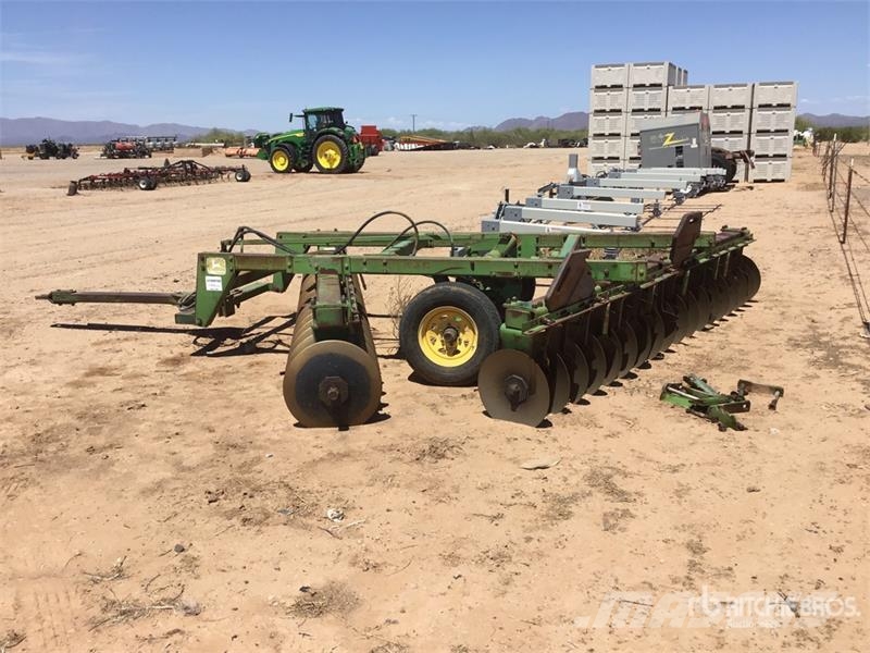 John Deere 12 ft Double Disc Kmetijstvo - drugo