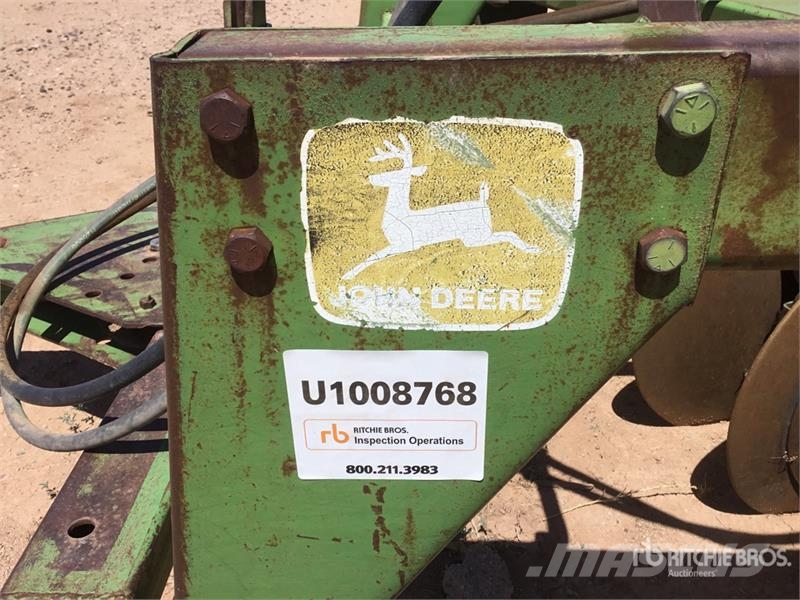 John Deere 12 ft Double Disc Kmetijstvo - drugo