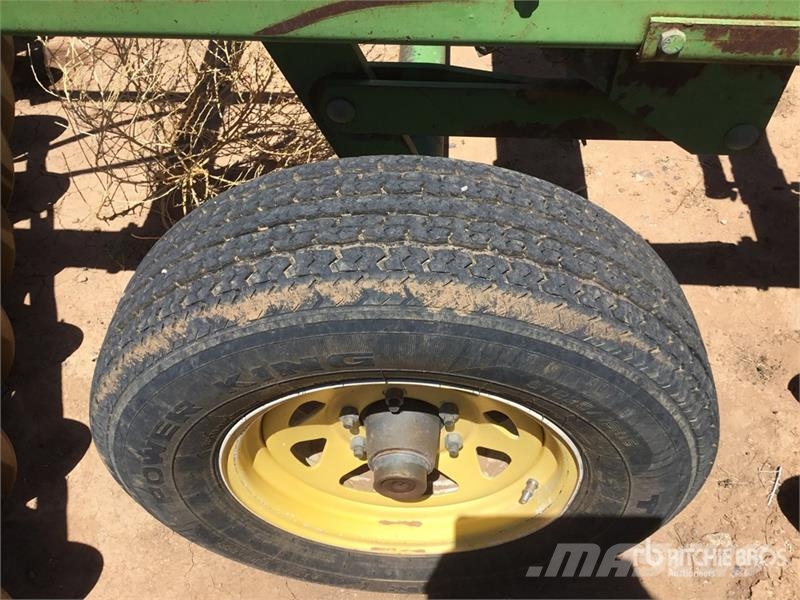 John Deere 12 ft Double Disc Kmetijstvo - drugo
