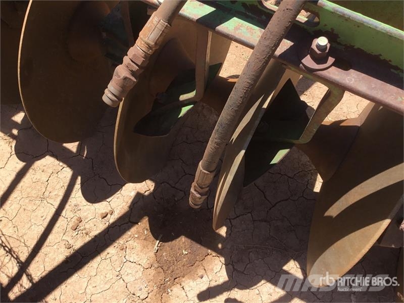John Deere 12 ft Double Disc Kmetijstvo - drugo