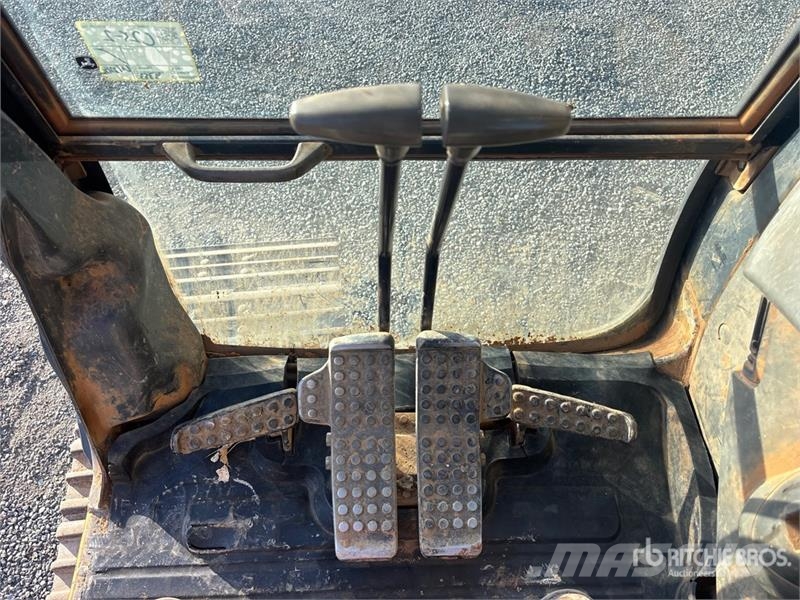 John Deere 120C Escavadoras de rastos