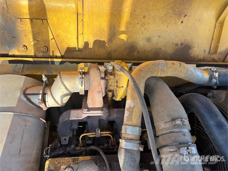 John Deere 120C Escavadoras de rastos
