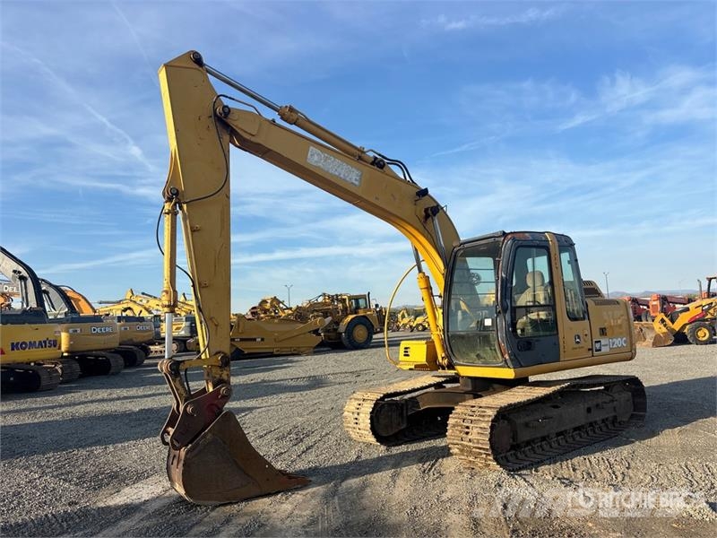 John Deere 120C Escavadoras de rastos