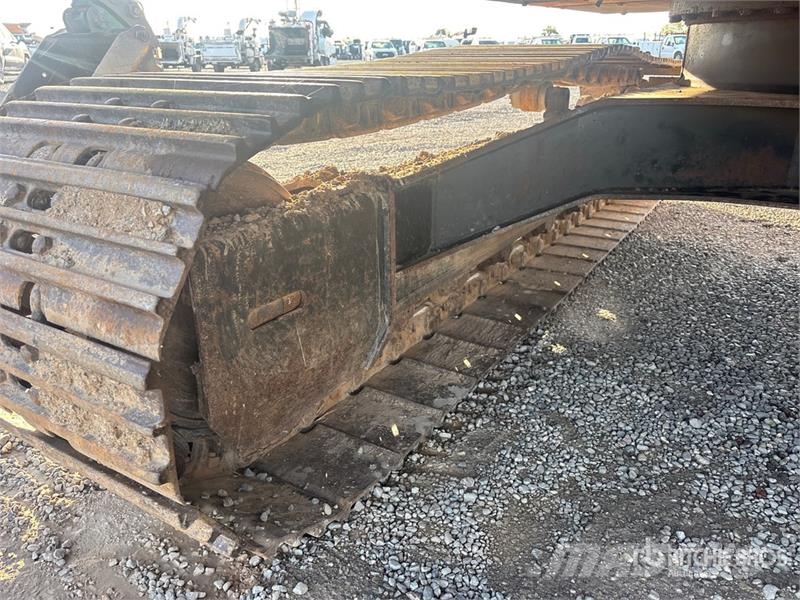 John Deere 120C Escavadoras de rastos