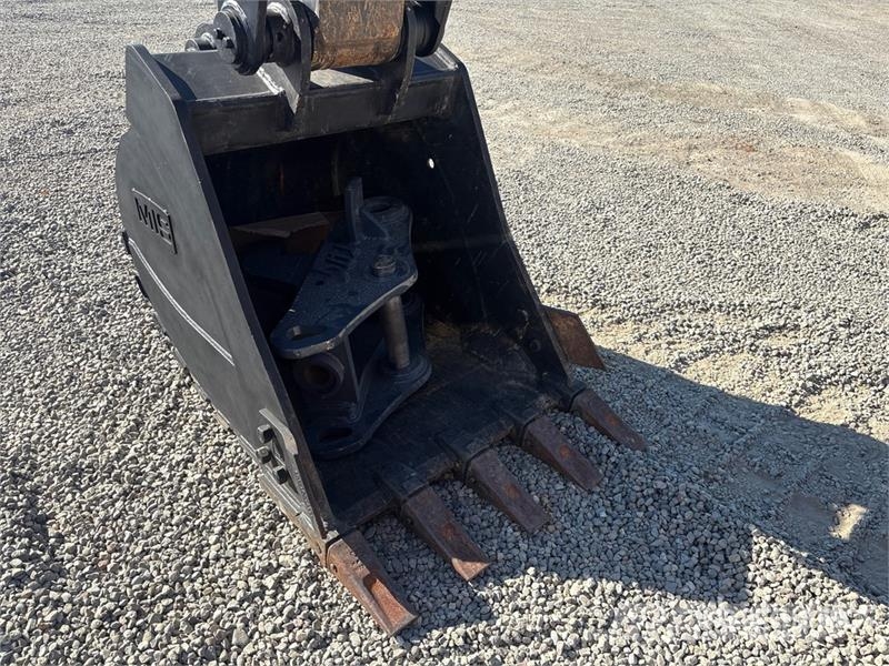 John Deere 135 P-Tier Crawler excavators