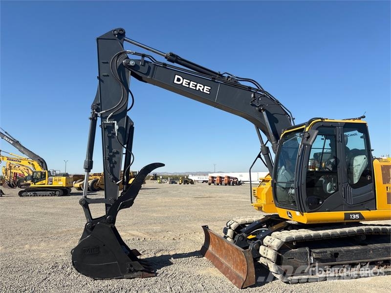 John Deere 135 P-Tier Crawler excavators