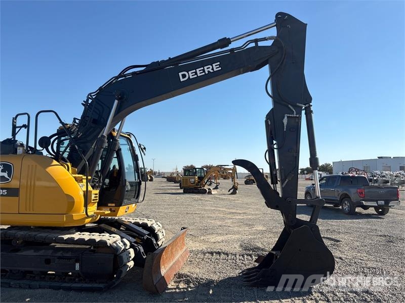 John Deere 135 P-Tier Crawler excavators