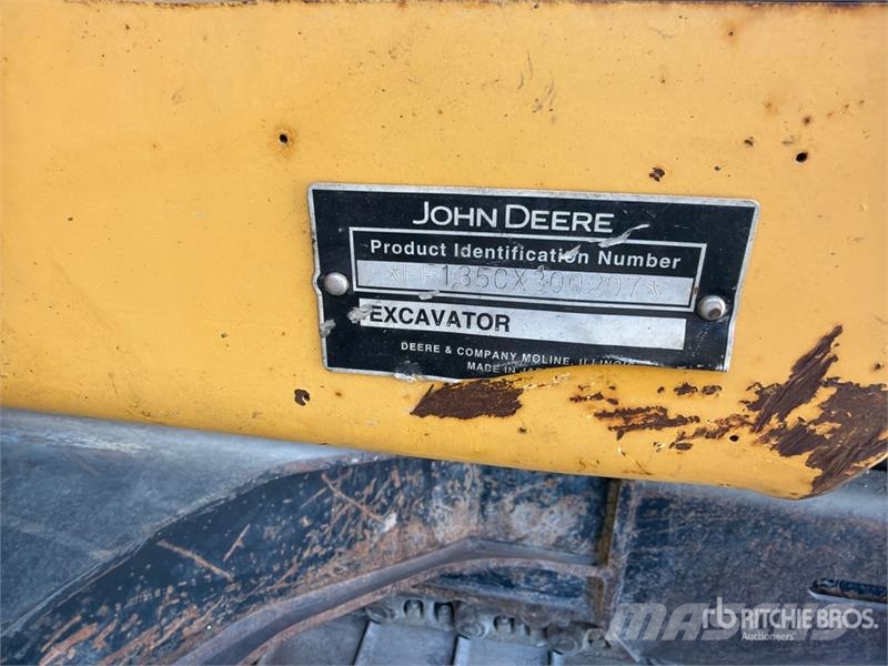 John Deere 135C 대형 굴삭기 29톤 이상