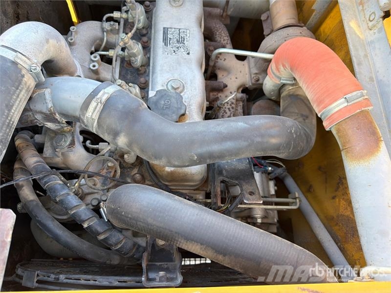 John Deere 135C 대형 굴삭기 29톤 이상