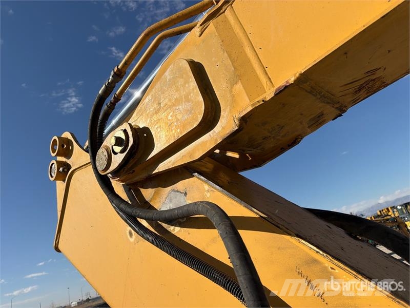 John Deere 135C 대형 굴삭기 29톤 이상